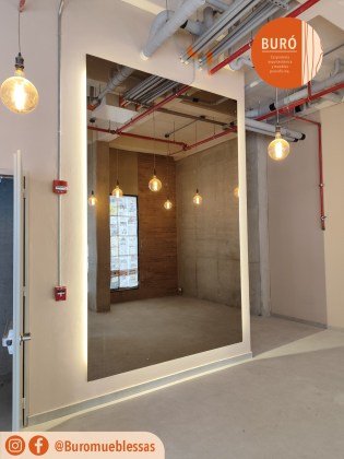 Espejo lamina completa 0.0.jpg